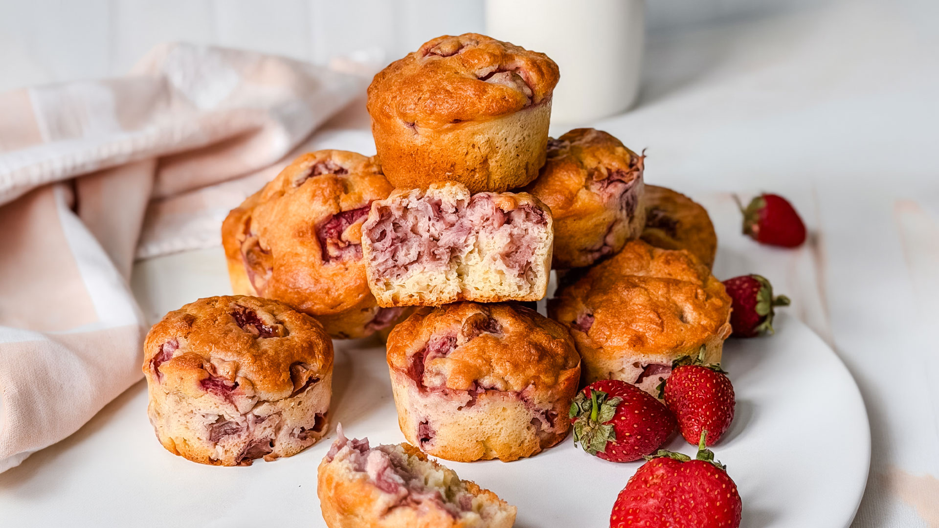 Strawberry Muffins